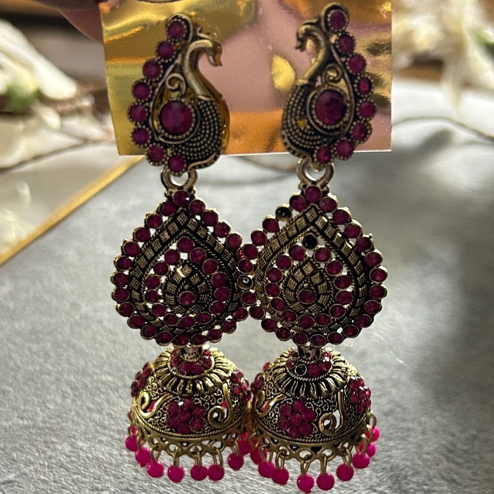 Vintage Indian Jhumka Chandelier Earrings – Peacock Design with Pink Stones